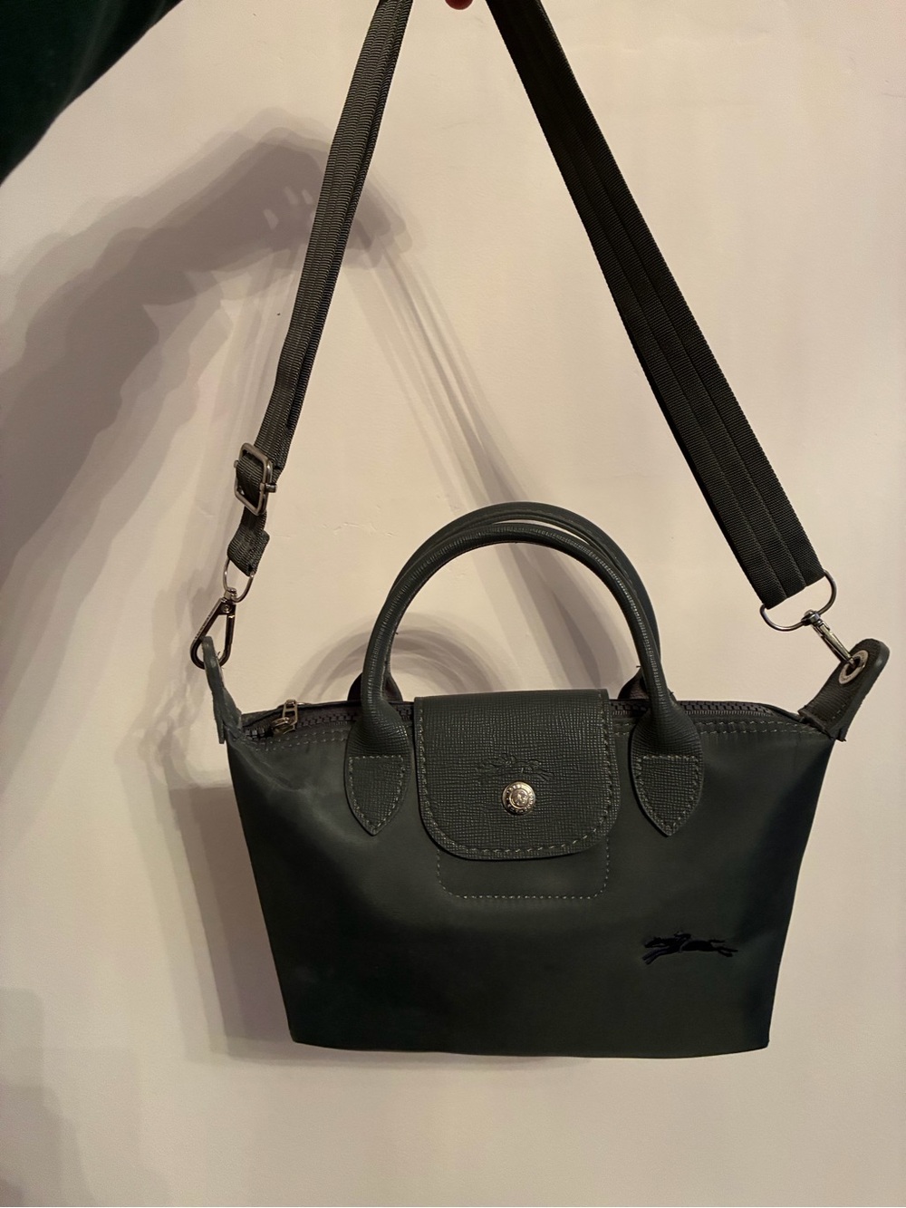 Longchamp LE PLIAGE HANDBAG with strap grey